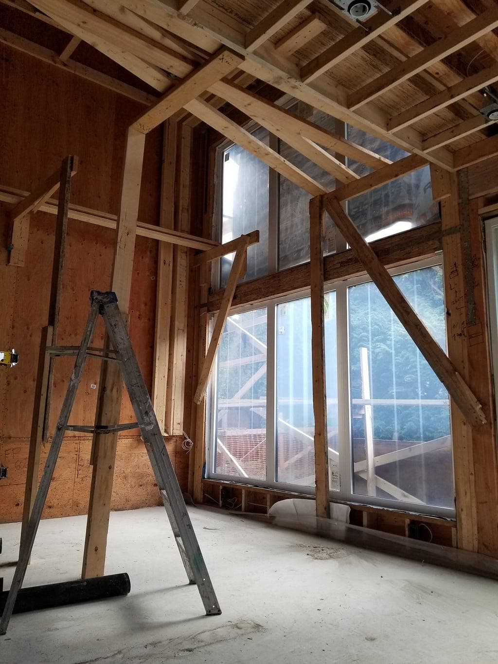 Protection from nature, while framing it’s essence. Passive daylight and a private garden.